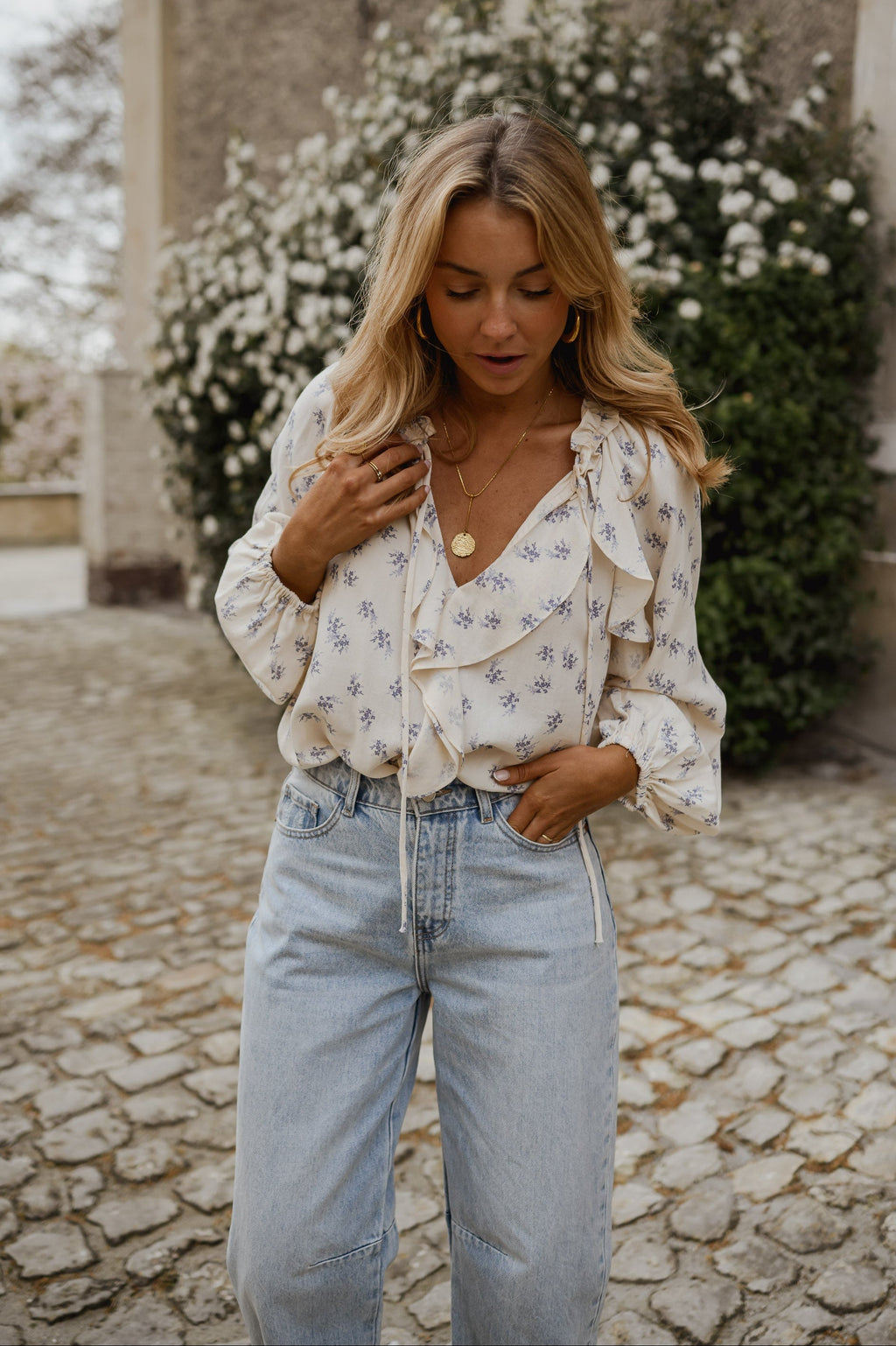 Blouse Euredice - écrue à fleurs bleues