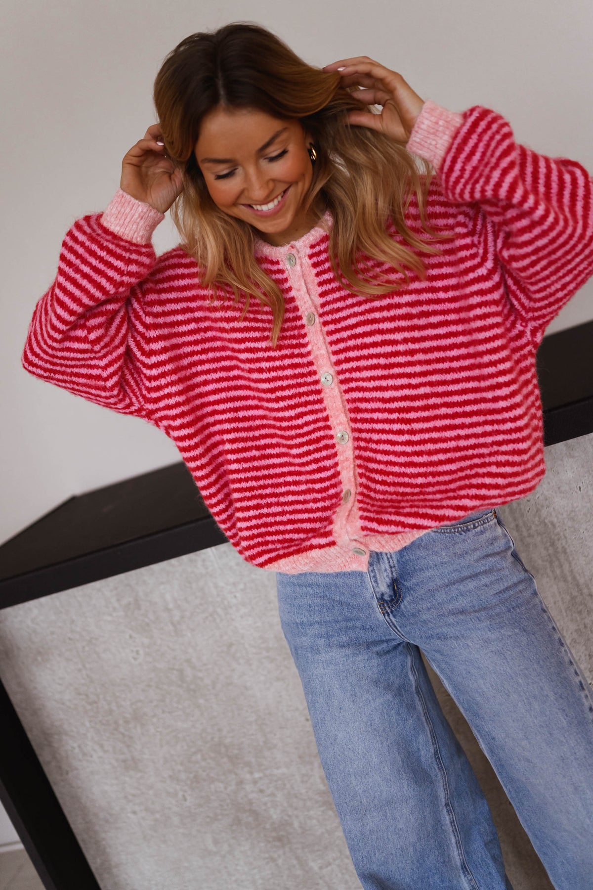 Gilet Glad - rose et rouge à lignes
