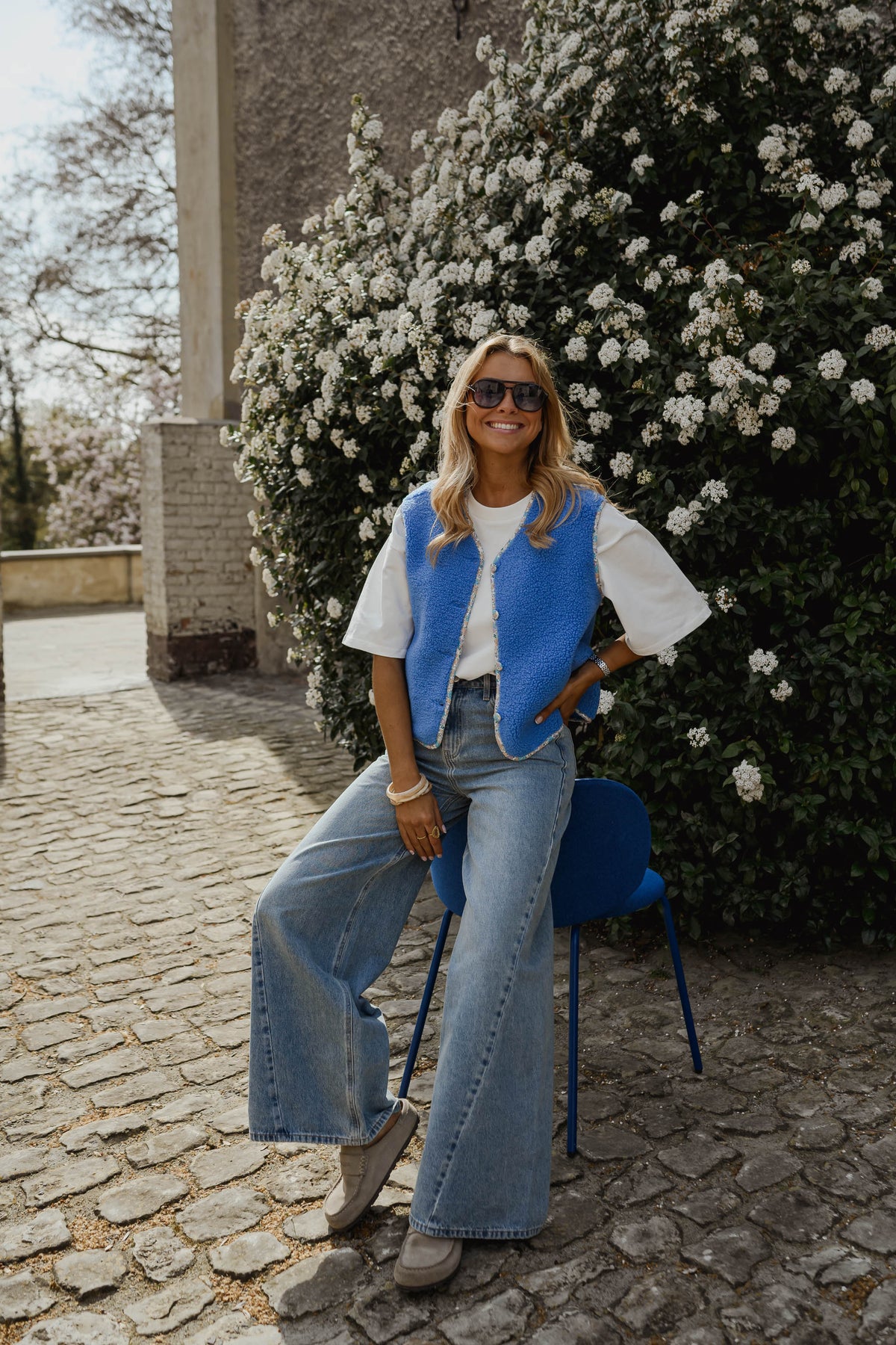 Gilet Gracie - bleu à fleurs