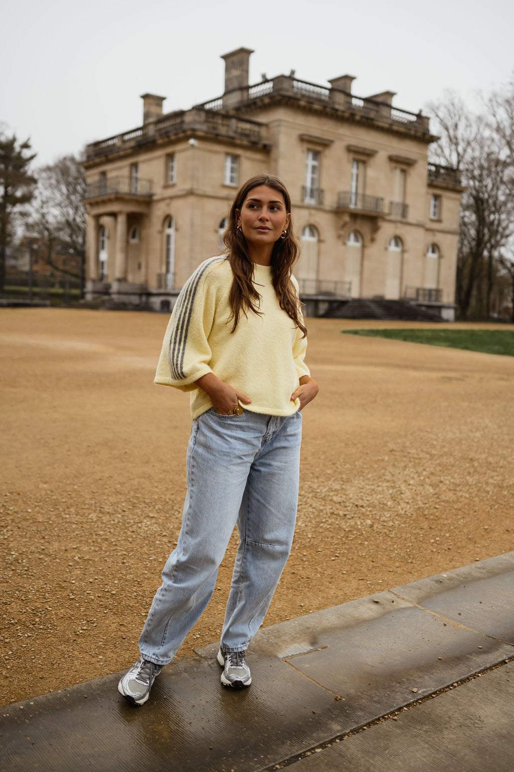 Pull Larry - jaune