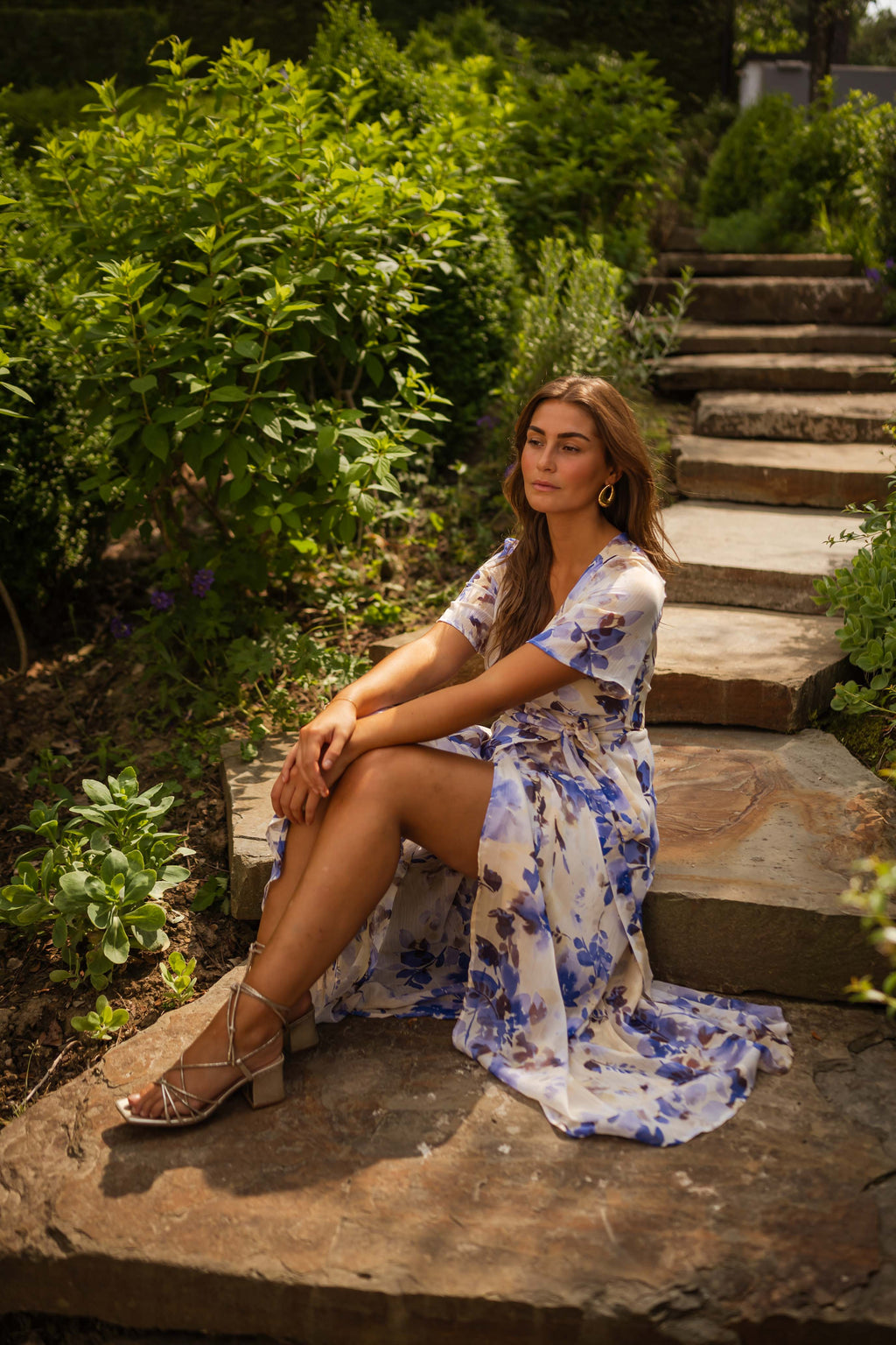 Robe Jihane - bleue à fleurs