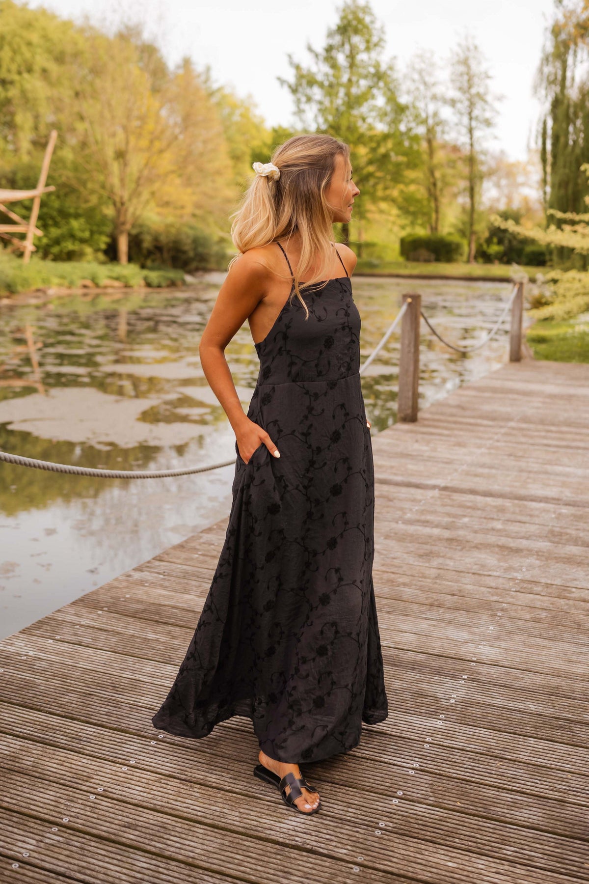 Robe Noham - noire