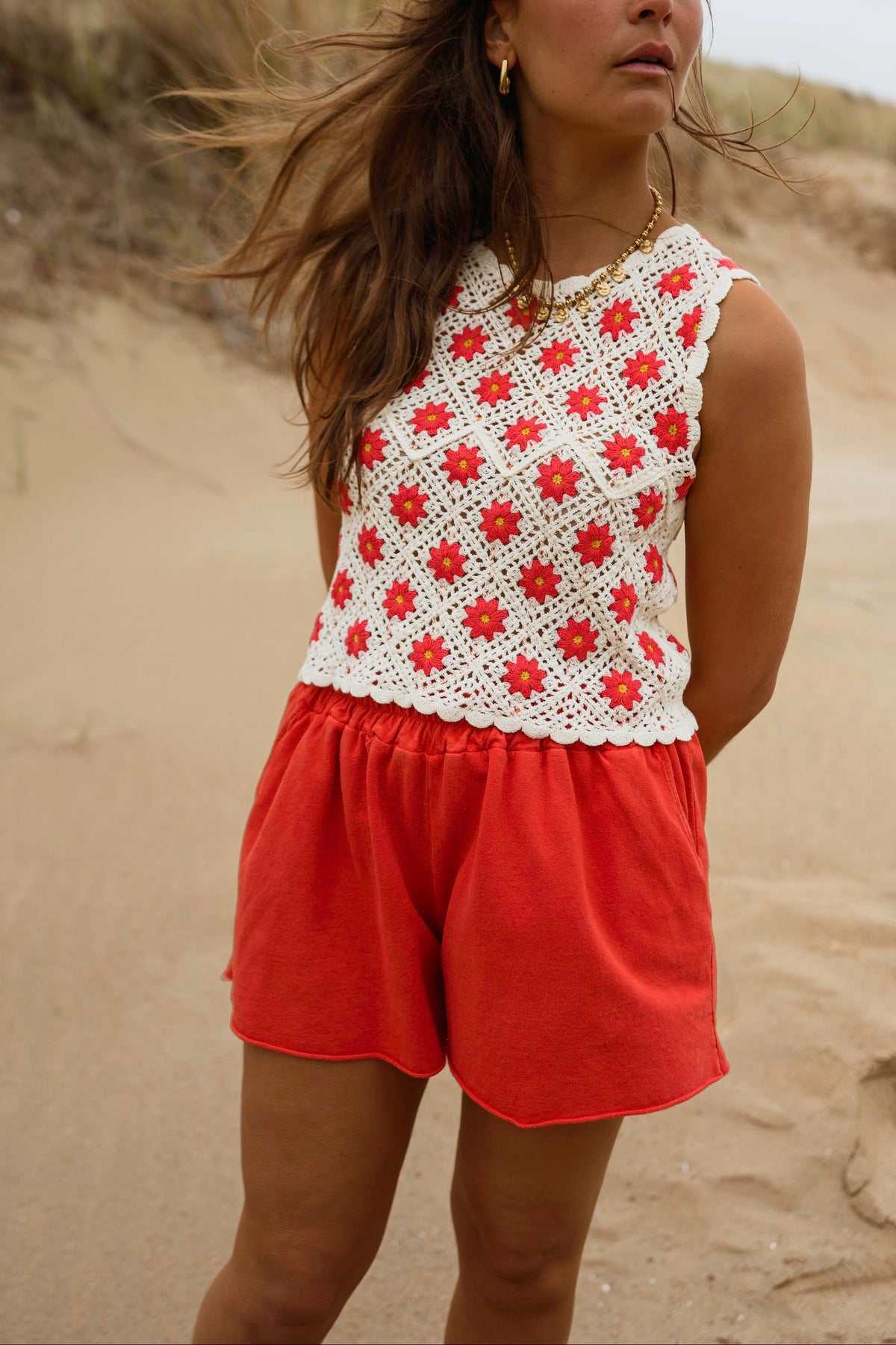 Top Marcella - écru & rouge en crochet