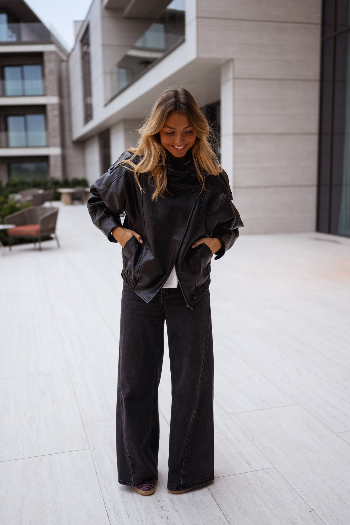 Veste Deborah - en simili cuir noir
