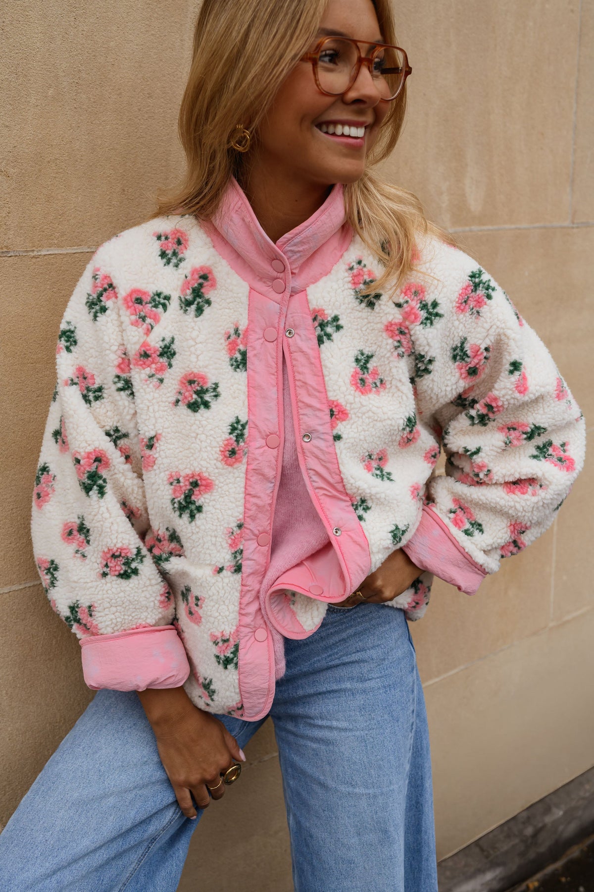 Veste Martina - rose et écrue à fleurs