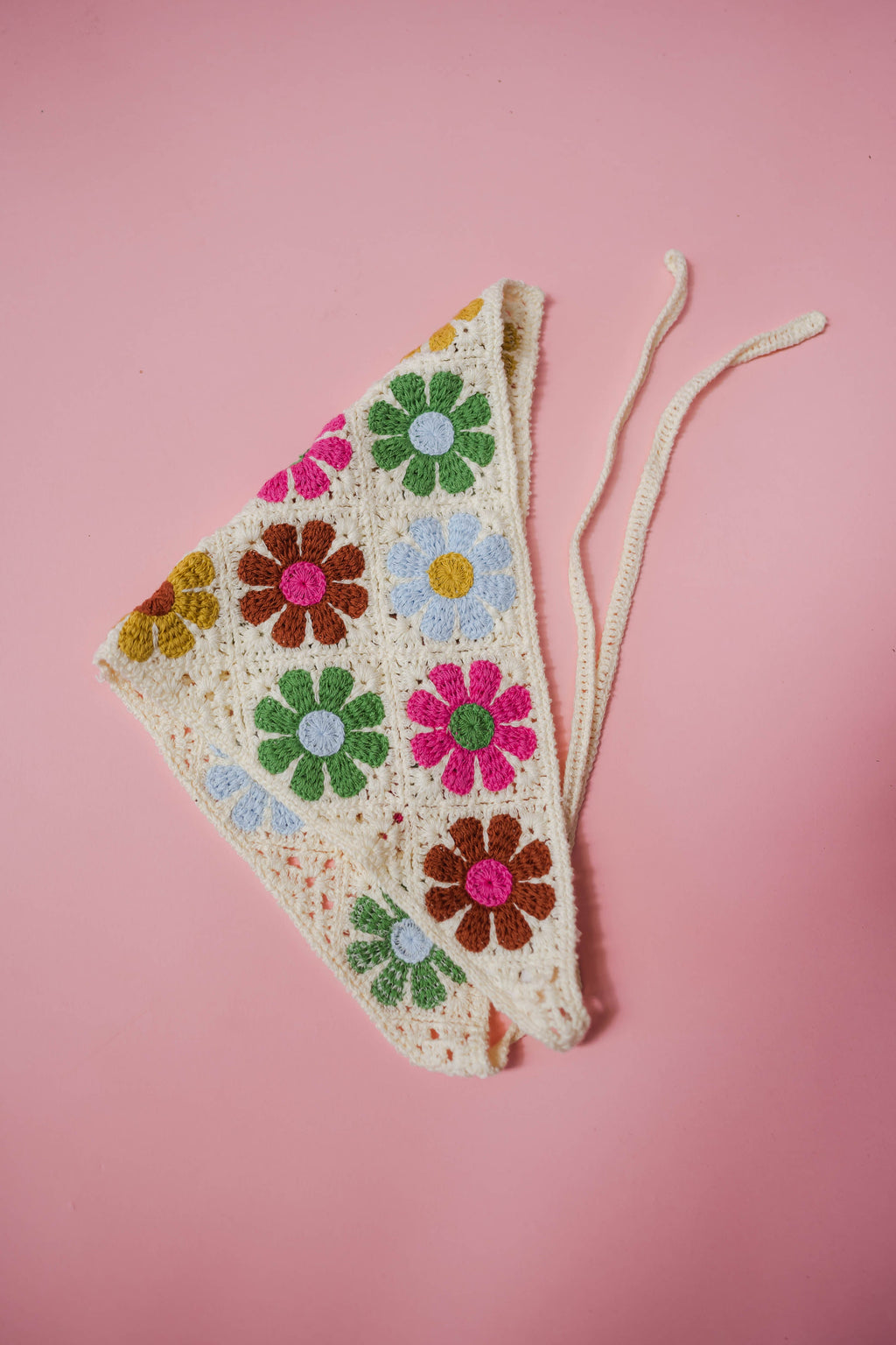 Foulard Thad - à fleurs en crochet